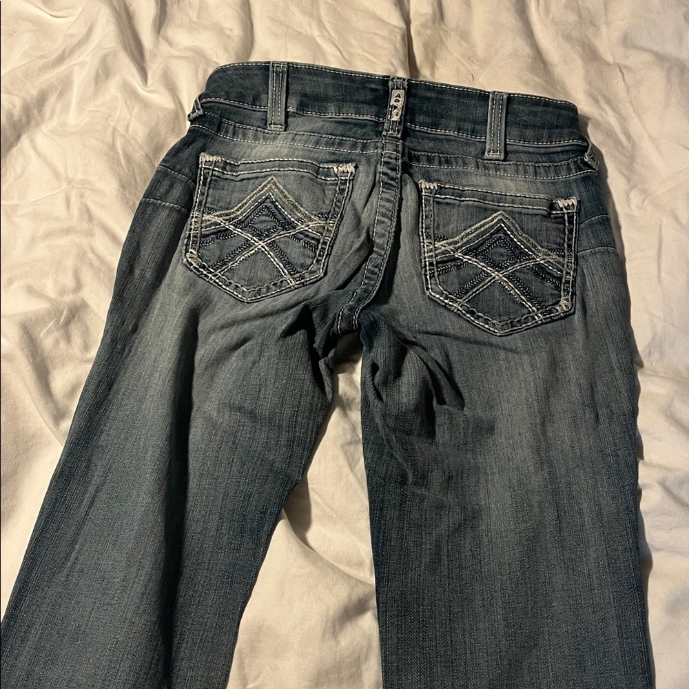 Ariat mid rise boot cut 28/32
